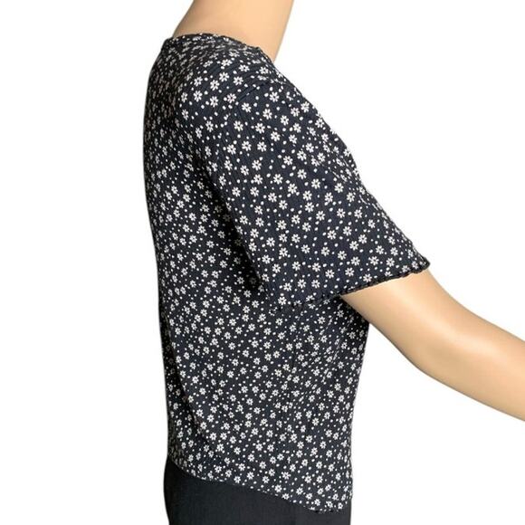 AMERICAN EAGLE Women's Size Large Cropped Top Soft & Sexy Rib Black Floral AOP - Picture 4 of 8